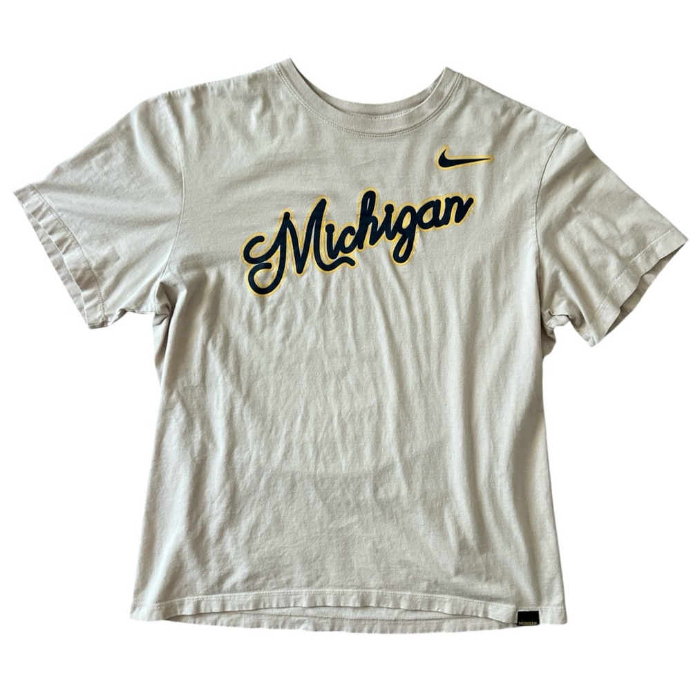 Nike Tee: Michigan with swoosh